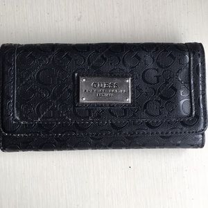 GUESS WALLET